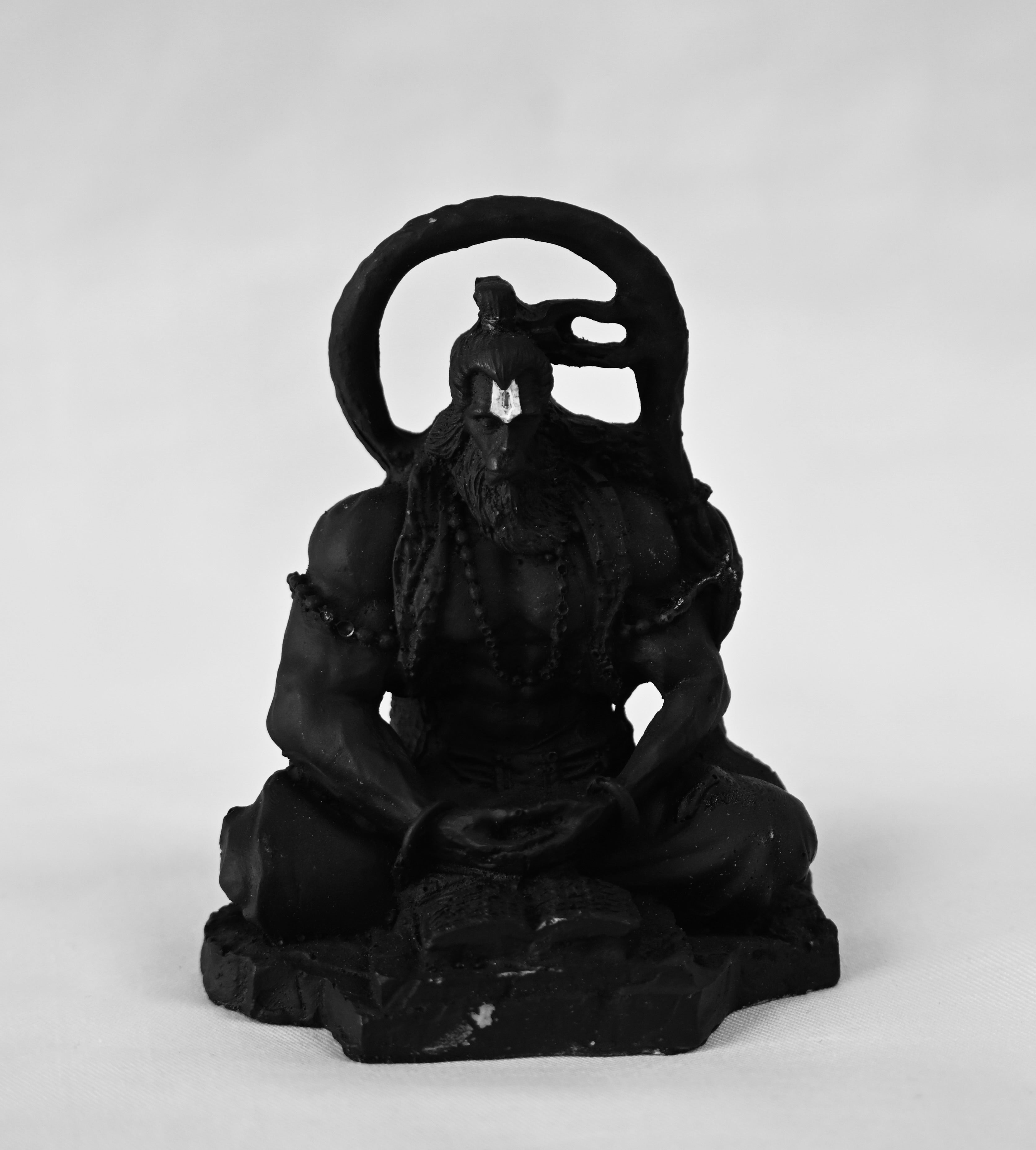 Powerful Lord Hanuman Ji Idol Miniature for Car Dashboard and Home